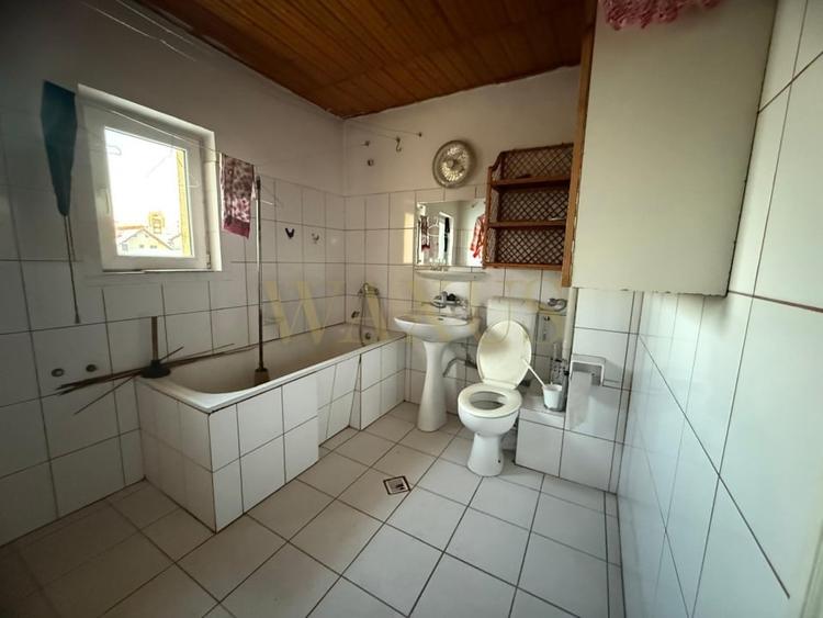 Casă individuală cu 5 camere cu Teren 1000 Mp în Gheorgheni