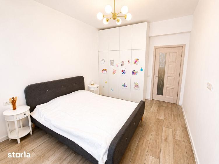 Casă cu 4 camere cu Teren 160 Mp în Palazu Mare