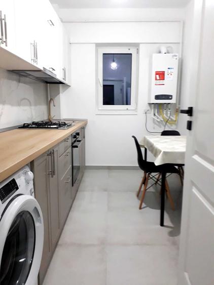 Apartament cu 2 camere decomandat în Păcurari