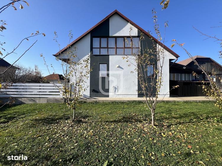 Casă cu 3 camere în Central