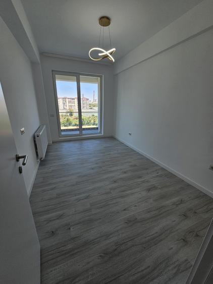 Apartament cu 2 camere decomandat în Vitan