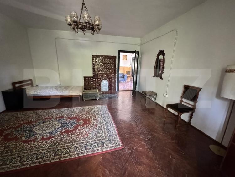 Casă individuală cu 5 camere cu Canalizare în Dămieni