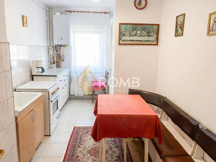 Apartament cu 4 camere decomandat, mobilat în Mănăștur