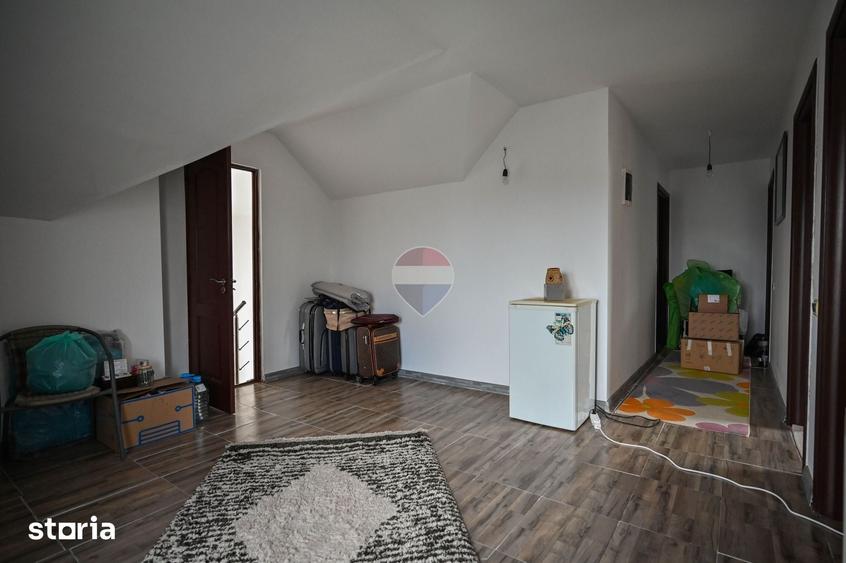 Casa Podu Oltului - Harman | 200 mp utili + 1000 teren | Comision 0% - 14