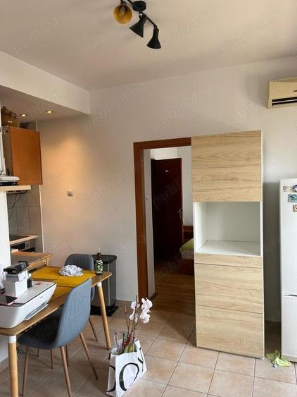 Vanzare Apartament 2 camere , etaj 3, centrală, mansardă și boxă - Cotroceni - 5