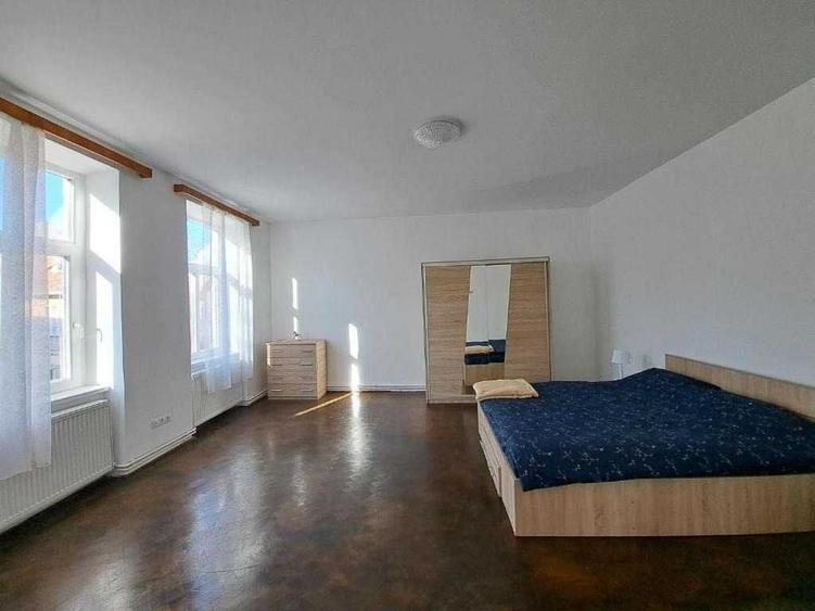 Apartament cu 2 camere decomandat în Ultracentral