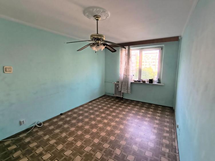 Apartament cu 3 camere în Berceni