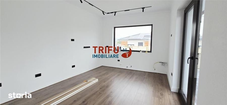 Casă cu 4 camere decomandat cu Teren 500 Mp în Central