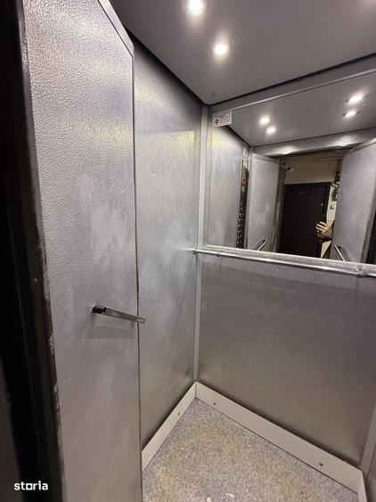 Apartament cu 3 camere decomandat, mobilat în Mircea cel Bătrân