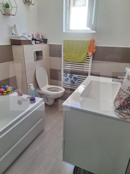 Casă individuală cu 2 camere cu Canalizare în Lugoj