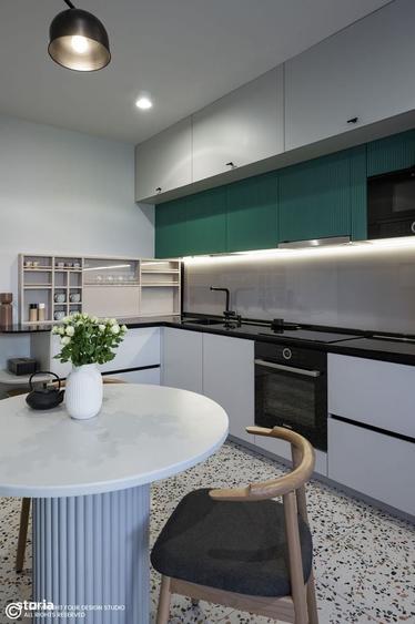 Apartament cu 3 camere decomandat în Albești