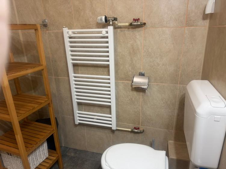 Garsonieră decomandată în Panduri
