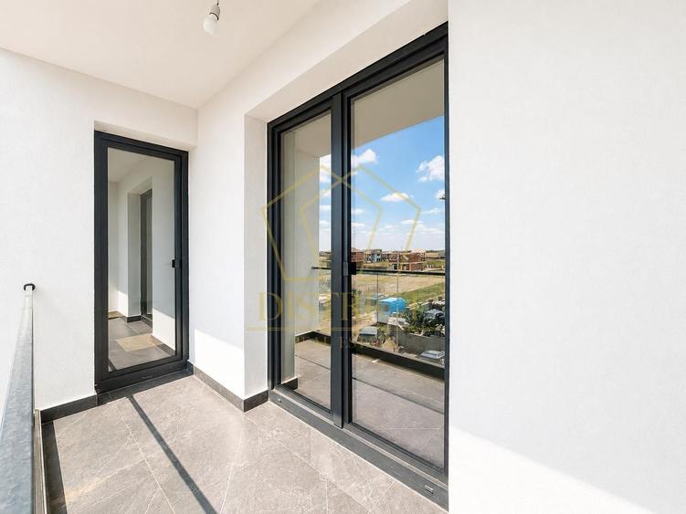 Apartament cu 4 camere decomandat în Torontalului