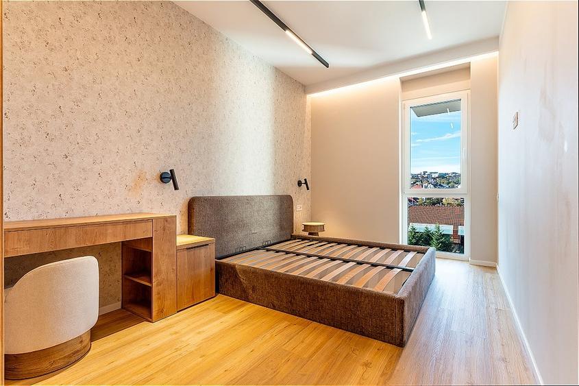 Apartament cu 3 camere decomandat, mobilat în Gheorgheni