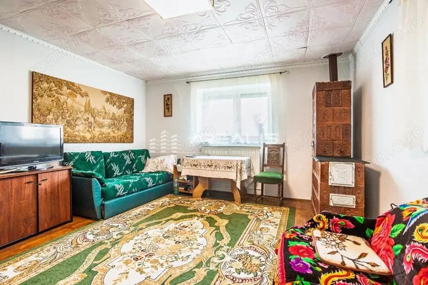 Casă cu 5 camere cu Teren 1370 Mp în Bodrogu Nou