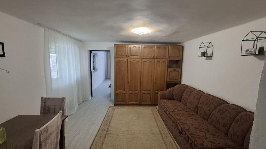 Casa de inchiriat - 9