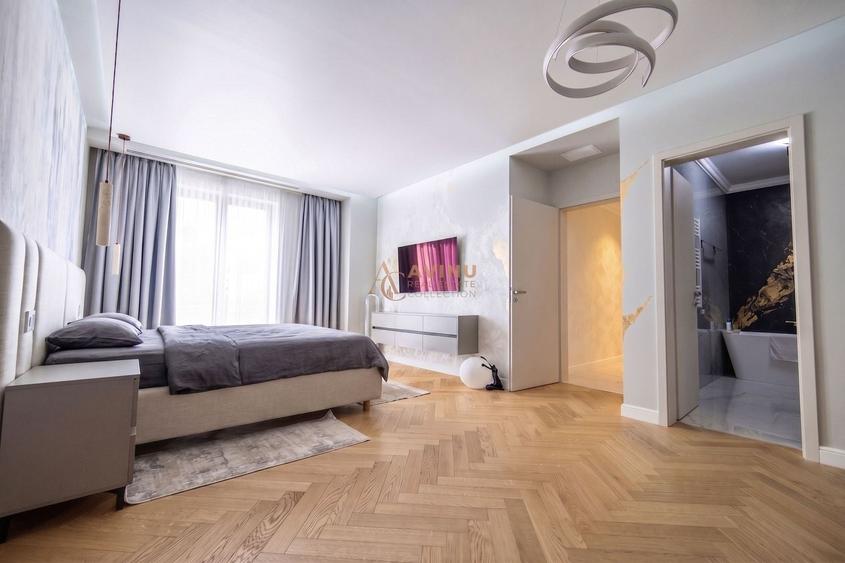 Apartament cu 5 camere în Sud-Vest