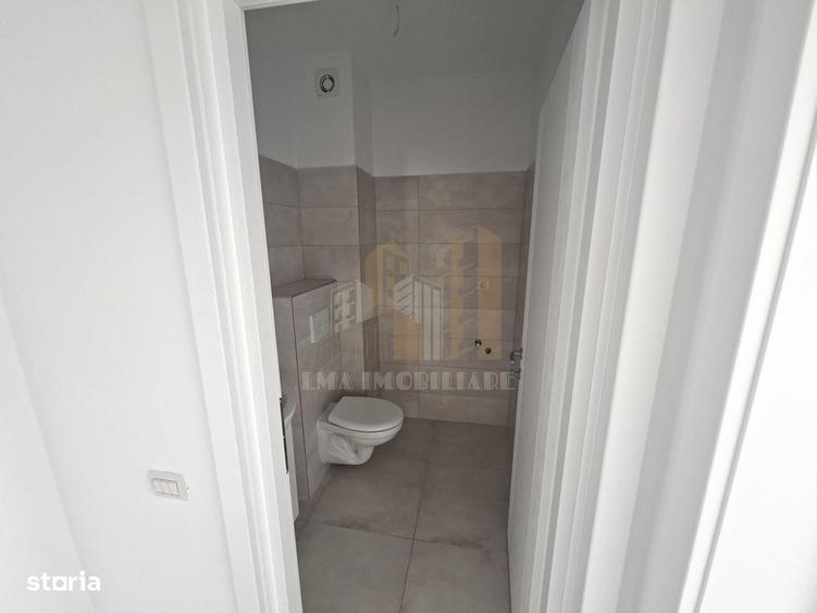 Apartament cu 3 camere decomandat în Sânpetru