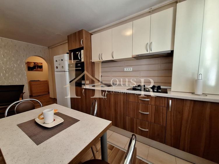 Apartament cu 2 camere decomandat, mobilat în Dâmbovița
