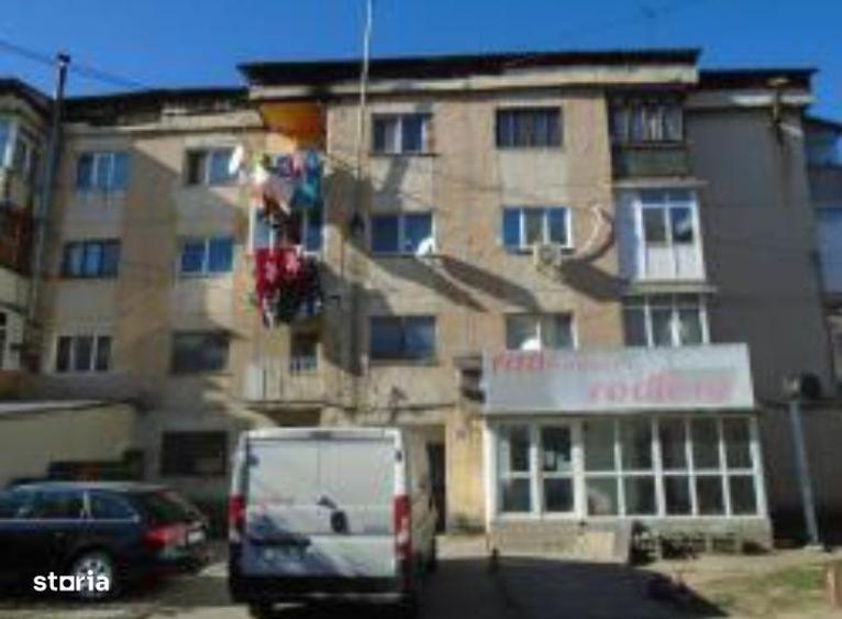 Apartament cu 2 camere în Berbești