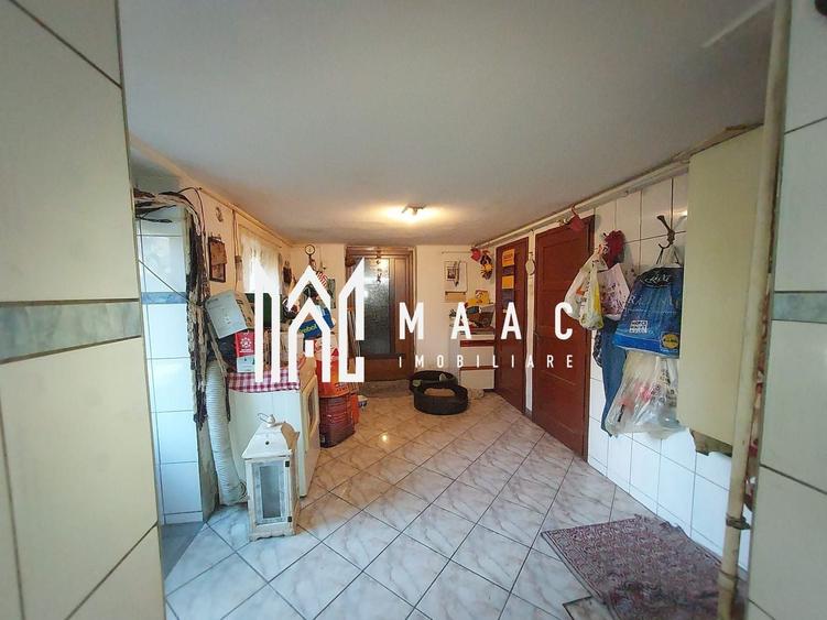 Casă individuală cu 4 camere cu Canalizare în Șura Mică