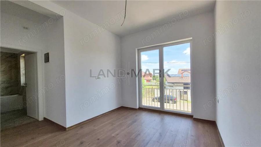 Casă cu 5 camere cu Teren 323 Mp în Central