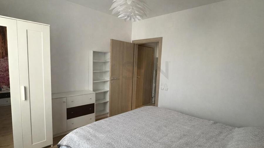 Apartament cu 2 camere semidecomandat, mobilat în Băneasa