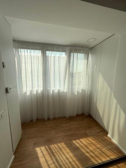 Apartament cu 2 camere decomandat în Polivalentă