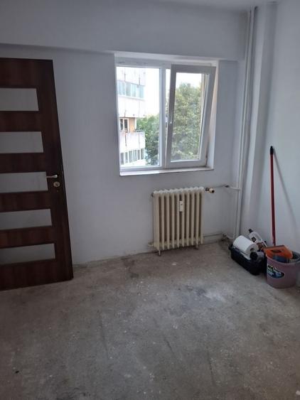 Garsonieră semidecomandată în Berechiu