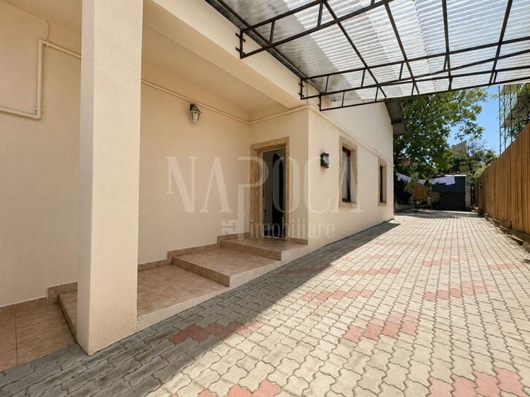 Casă individuală cu 5 camere cu Canalizare în Gruia