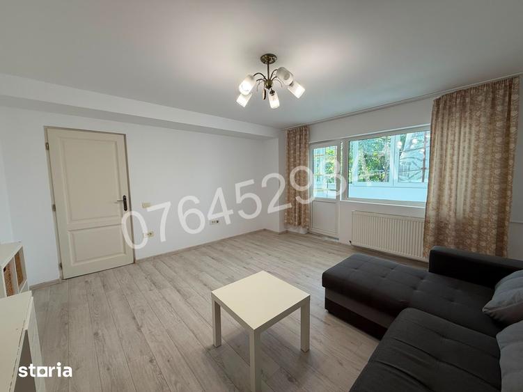 Apartament cu 2 camere decomandat în Tei