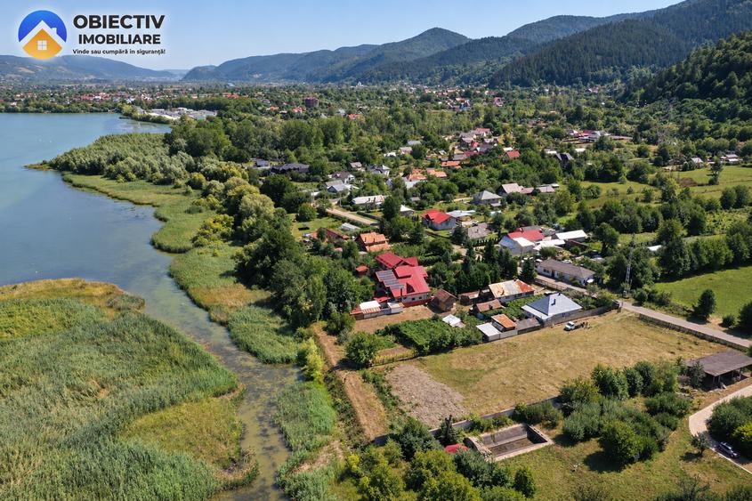 Teren intravilan langa lac , Pangarati, Neamt - 6