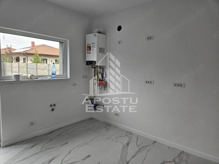 Casă cu 3 camere cu Teren 230 Mp în Giarmata