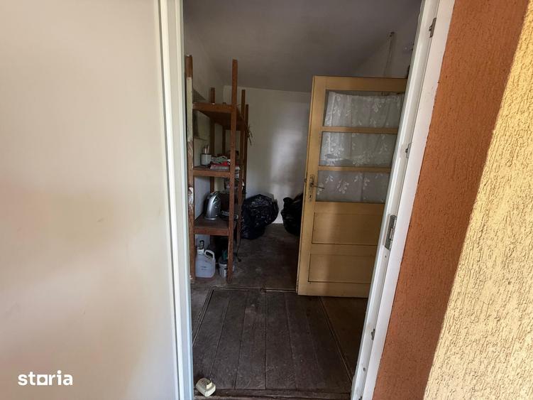 Casă cu 3 camere cu Teren 3753 Mp în Cornățelu