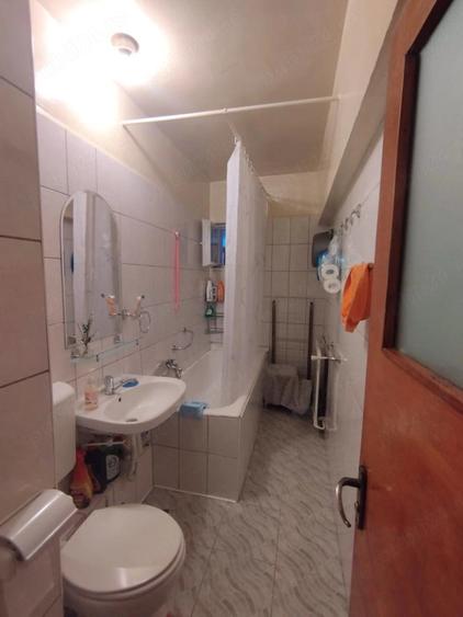 Apartament cu 2 camere decomandat în Iancului