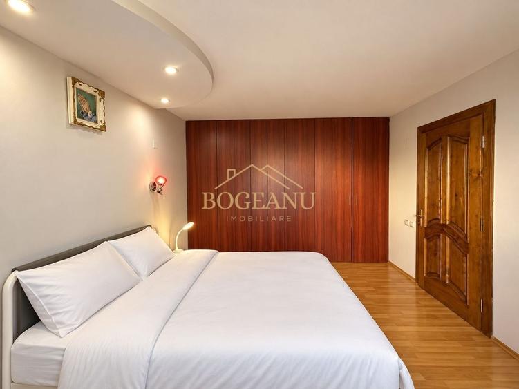 Casă individuală cu 4 camere cu Canalizare în Aradului