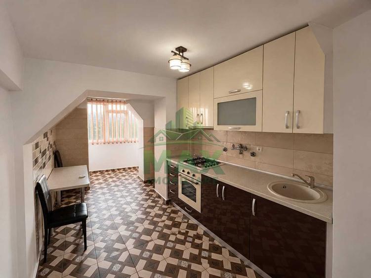 Apartament cu 2 camere decomandat în Malu Roșu