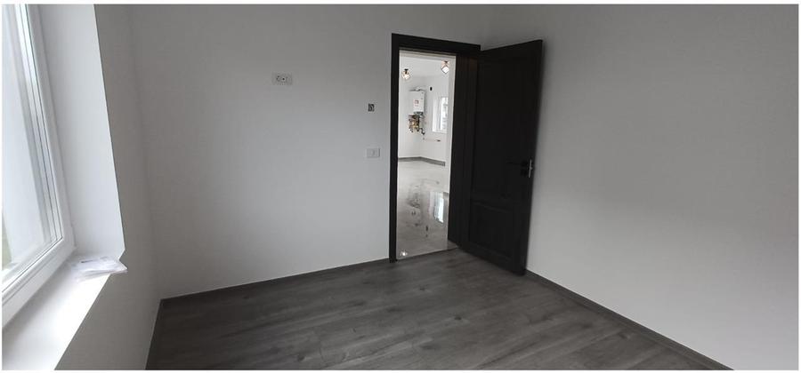 Casă individuală cu 3 camere cu Canalizare în Tărlungeni