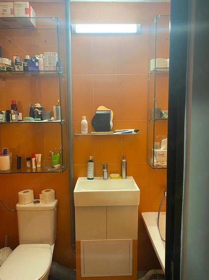 Apartament cu 2 camere semidecomandat în Sud