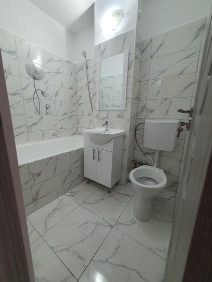 Apartament cu 2 camere semidecomandat în Trivale