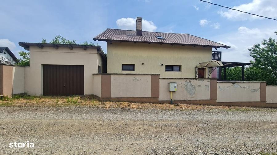 Casă cu 4 camere în Sfântu Ilie