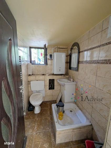 Casă cu 3 camere în Tractorul