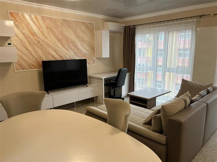 Apartament cu 2 camere decomandat în Ultracentral