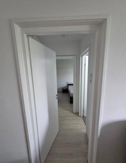 Apartament cu 2 camere decomandat în Drumul Taberei