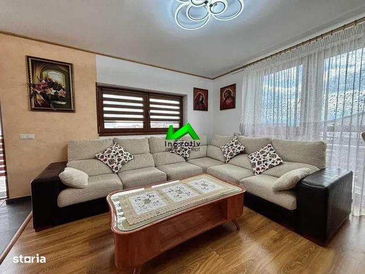 Casă cu 4 camere în Central