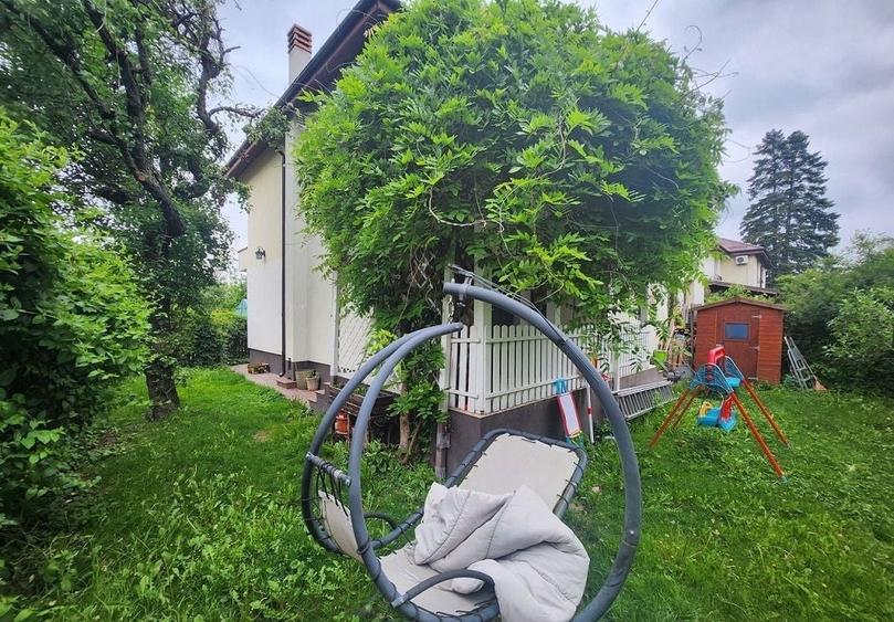 Duplex cu 4 camere cu Canalizare în Mogoșoaia