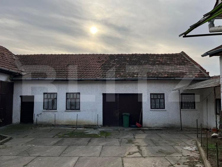 Casă individuală cu 3 camere cu Canalizare în Lugoj