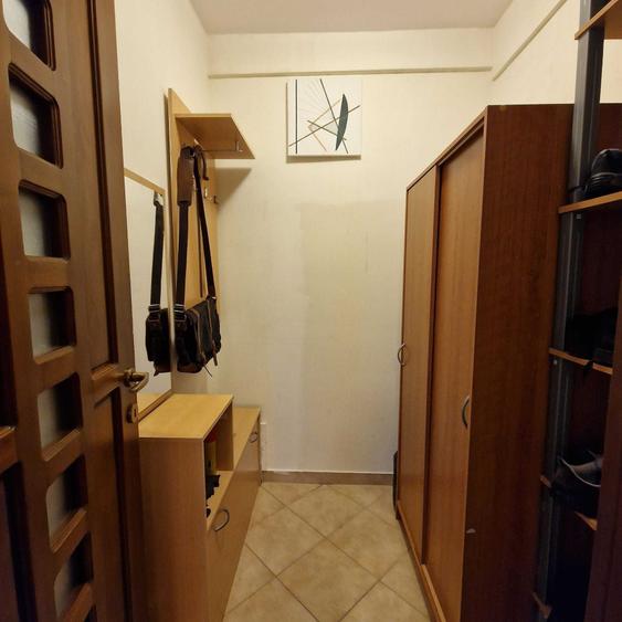Apartament cu 2 camere semidecomandat în Florești