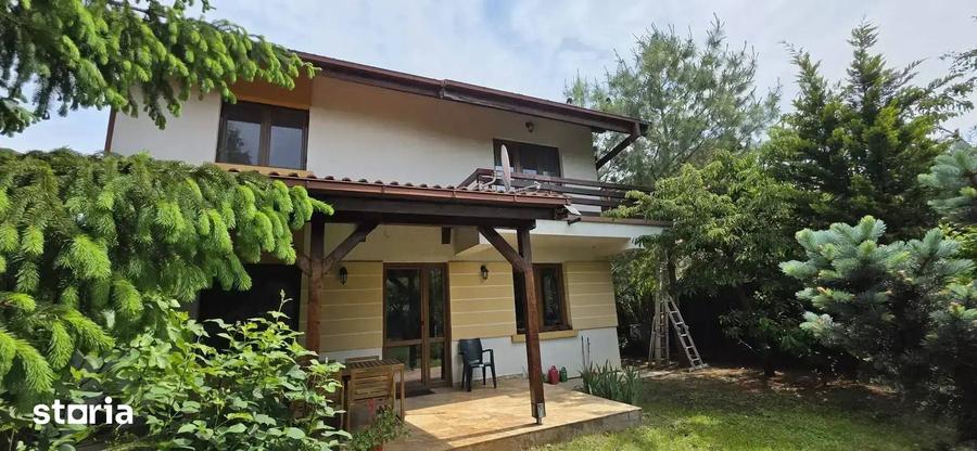 Casă cu 5 camere cu Teren 500 Mp în Corbeanca