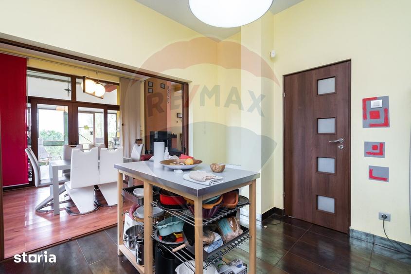 Casa / Vila cu 5 camere de vanzare Izvorani in apropierea padurii - 15
